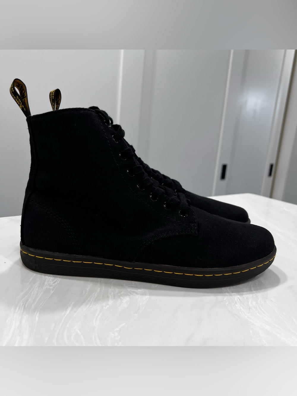 Dr. Martens Alfie Canvas AirWair Black Mens Size US 9 Classic Comfy Gothic Rave